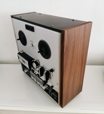 Akai GX-220D