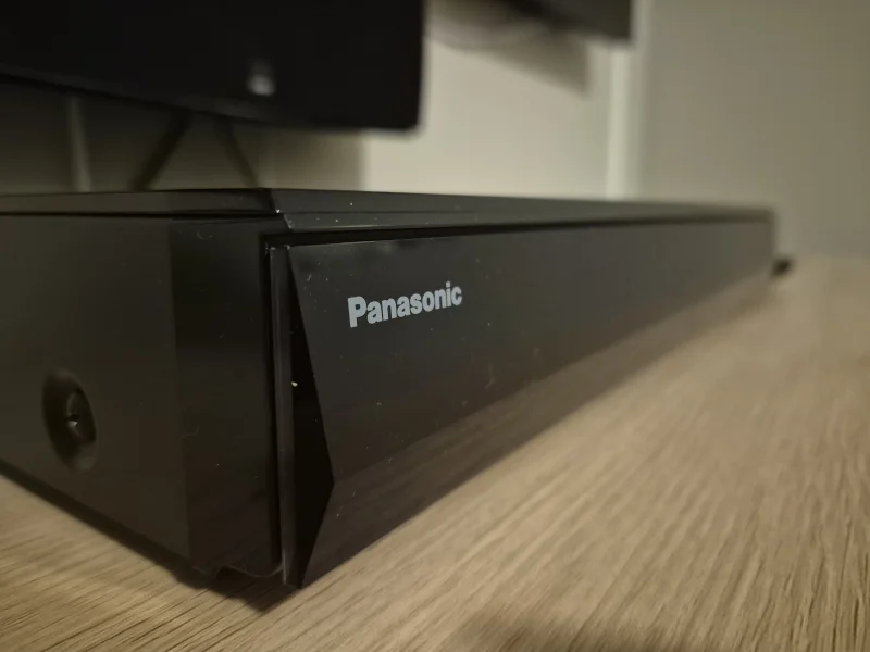 Panasonic ub820 - Bild 2 av 3