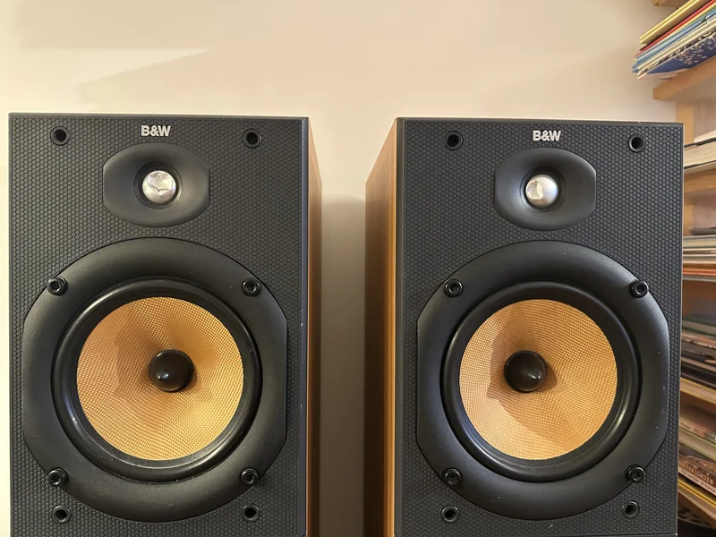 B&W DM 604 s2 - Stabila golvh&ouml;gtalare - Bild 4 av 6