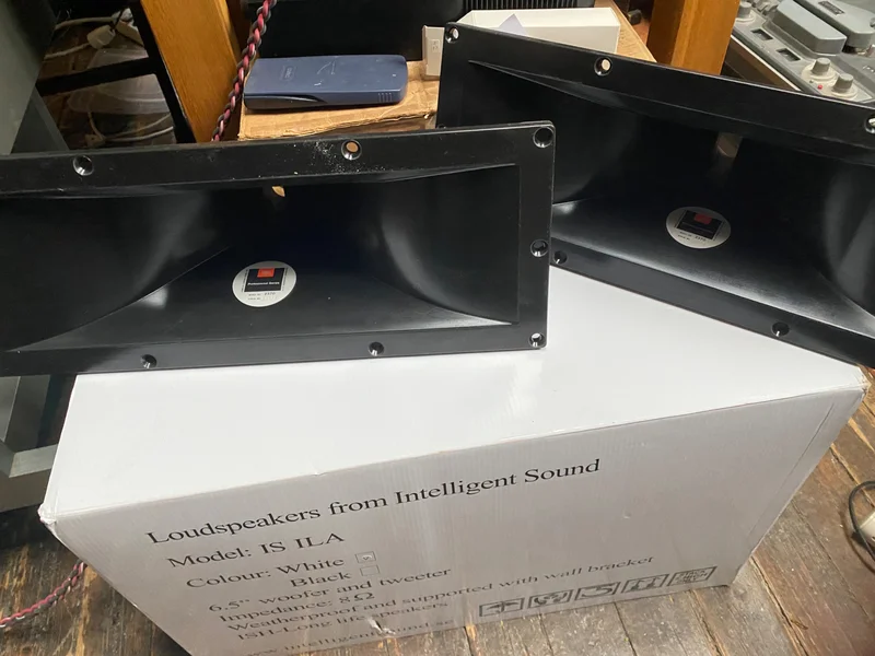 JBL 2370  - Bild 2 av 3