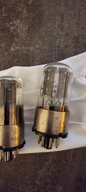 MELZ 6H8C/6SN7 - Bild 1 av 2