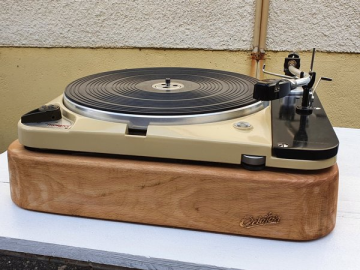 Thorens TD124 mk1