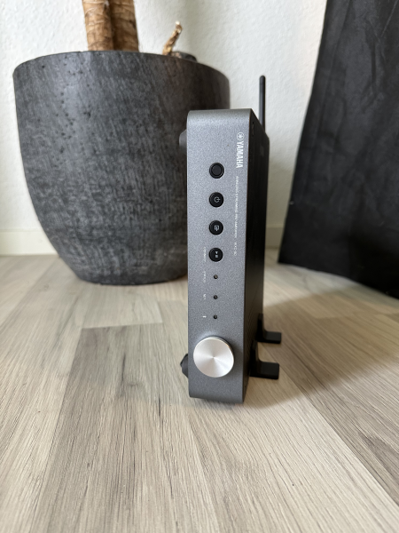 Yamaha WXC-50  - Bild 1 av 2