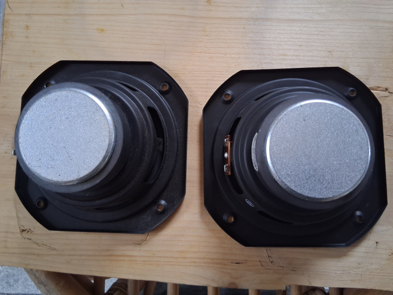 Suche Jordan Speaker - Bild 1 av 1