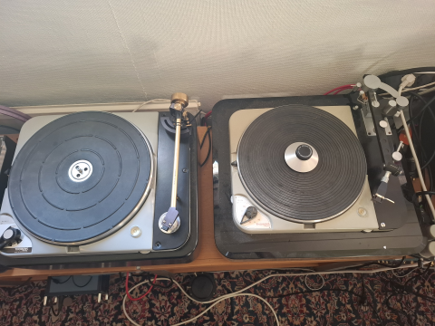 Thorens TD 124 i toppskick