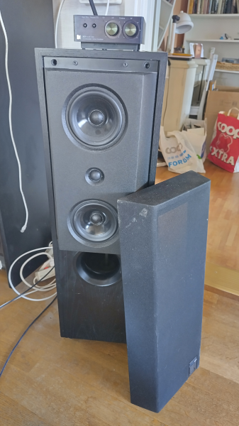 KEF 104/2 inkl KUBE säljes  - Bild 1 av 2