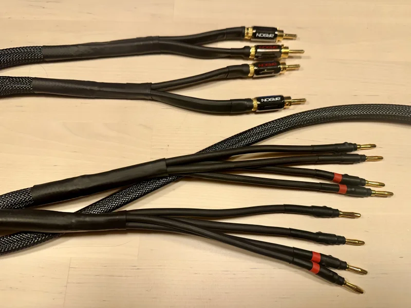 Fint terminerade kablar f&ouml;r bi-wire - Bild 6 av 7