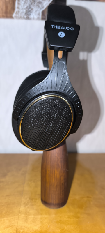 ThieAudio Ghost Hörlurar & Brainwave Angled Earpads - Bild 2 av 6