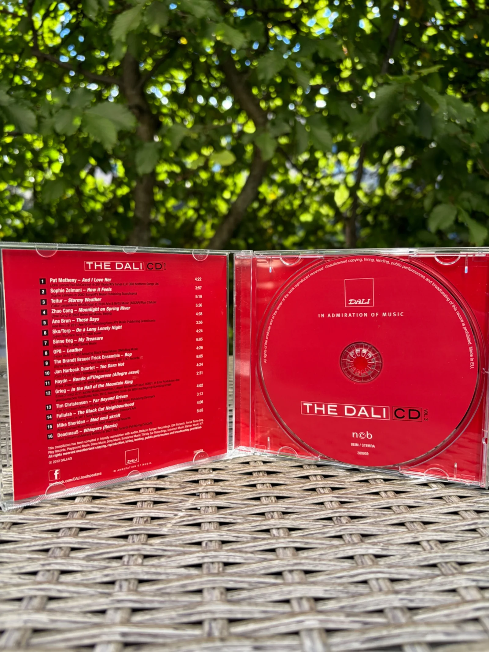 The Dali CD Vol 3 - Bild 3 av 3