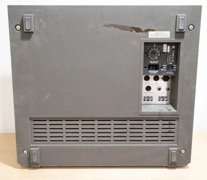 Revox B77 - 2-spårs rullbandspelare Revox B77 - 2-spårs rullbandspelare - Bild 3 av 3