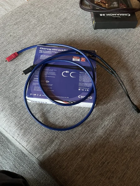 Chord clearway mini jack- RCA 1m  - Bild 1 av 3