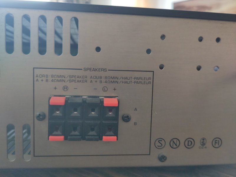 Yamaha A-28 förstärkare - Bild 6 av 7