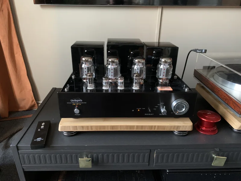 LM 88IA integrerad r&ouml;rf&ouml;rst&auml;rkare - Bild 1 av 2