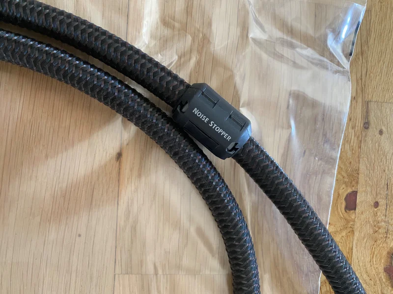 Audio Quest NRG 10 audio power kabel 1,8m Audio Quest NRG 10 audio power kabel 1,8m - Bild 2 av 4