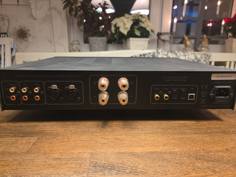 Hegel H80 Hegel H80 - Bild 2 av 2