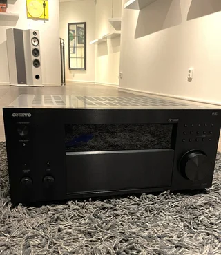ONKYO TX-RZ50
