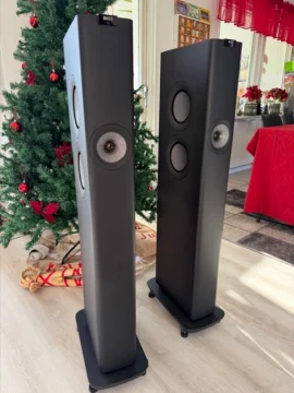 KEF LS60 svarta i nyskick med garanti KEF LS60 svarta i nyskick med garanti