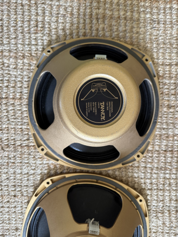 Tannoy K3808 + L-Pads + Badges + crossovers 1 pair. 