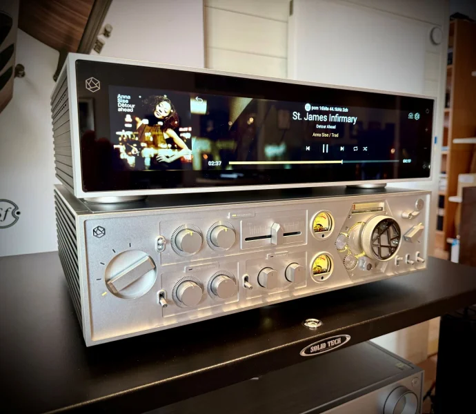 HIFI ROSE RA180 & RS150B Pre-owned - Bild 1 av 3