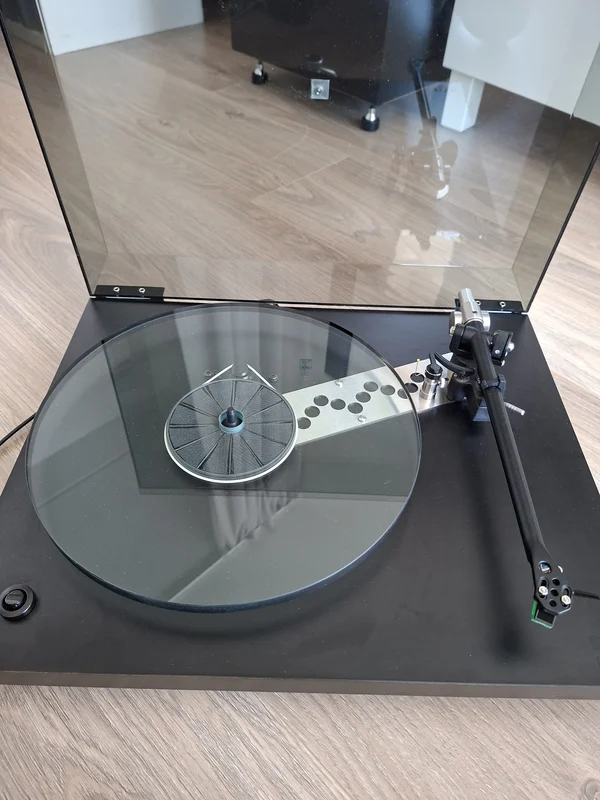 Rega Planar 3 - Bild 3 av 4