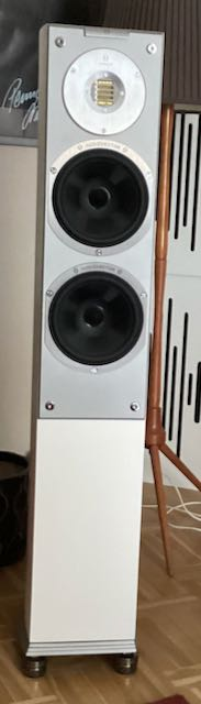 Audiovector S3 arreté