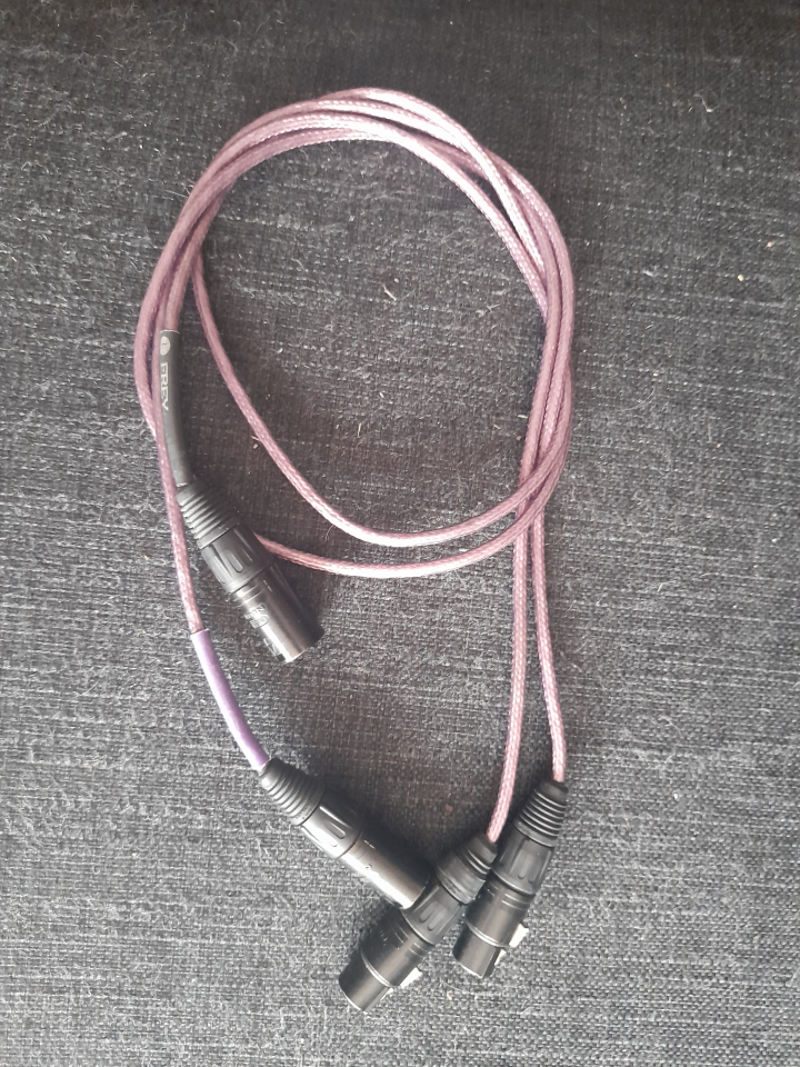 Kabelrensning 2... 1-2m par RCA/XLR