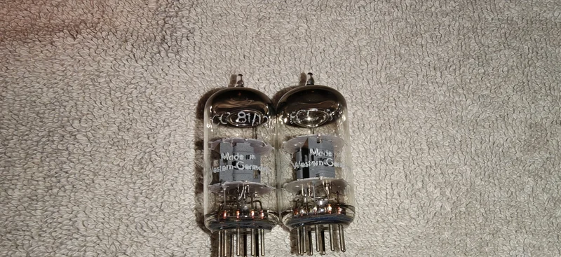 Fabriksmatchat par NOS Telefunken ECC 81 samma kod! Tillverkade 1963! - Bild 4 av 5