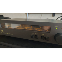 Nad 4020A radio