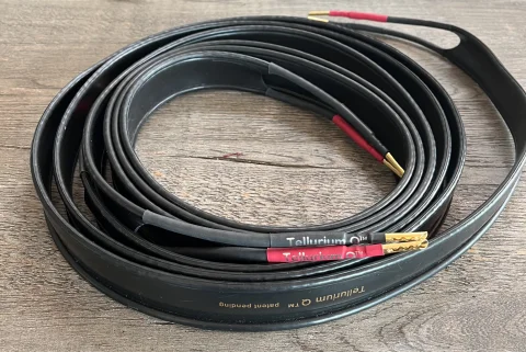 Tellurium Q Blue Diamond