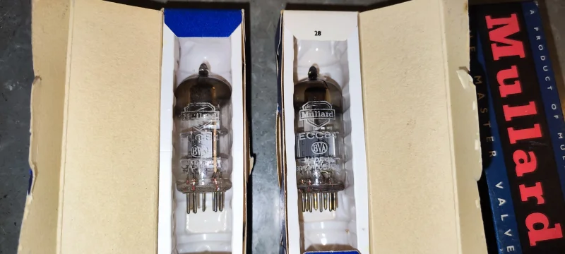 Mullard ecc84 NOS 3 st 2 st fr&aring;n 60 tale 1 st fr&aring;n 50 talet kod BOL - Bild 6 av 7