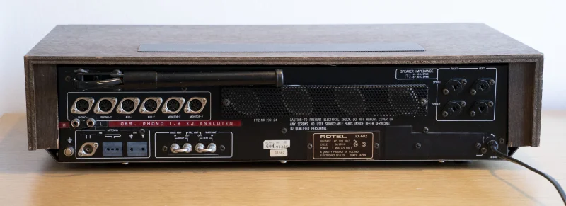 Rotel RX-602 AM/FM Stereo Receiver - Bild 4 av 5