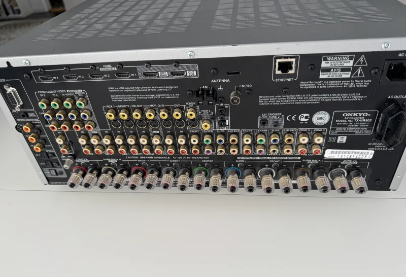 ONKYO TX-NR905 THX Ultra 2 7.1 Förstärkare ONKYO TX-NR905 THX Ultra 2 7.1 Förstärkare - Bild 2 av 2
