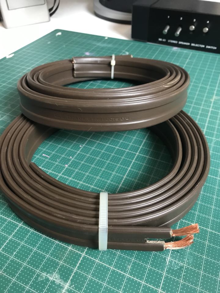 Högtalarkabel - Q.E.D - 2,3 m
