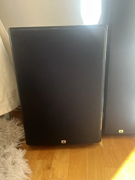 Golvhögtalare XTZ subba XTZ samt förstärkare Audiolab säljes Golvhögtalare XTZ subba XTZ samt förstärkare Audiolab säljes - Bild 3 av 6