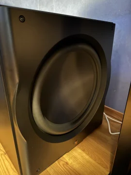 Perlisten Audio R18s