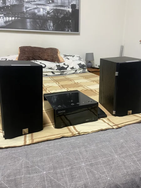 Denon streamingf&ouml;rst&auml;rkare med ett urval h&ouml;gtalare - Bild 3 av 12