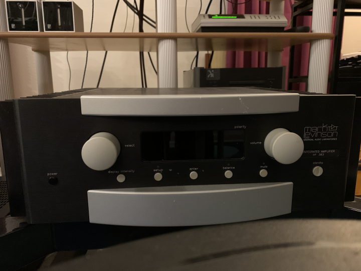 Mark Levinson No.  383