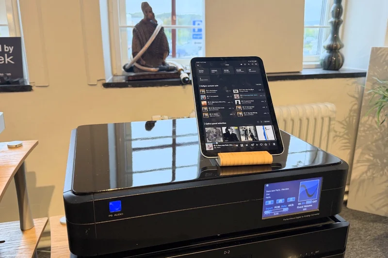 PS Audio PerfectWave DirectStream DAC - Beg PS Audio PerfectWave DirectStream DAC - Beg - Bild 1 av 3