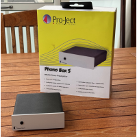 Pro-Ject Phono Box S - &#34;silver&#34;