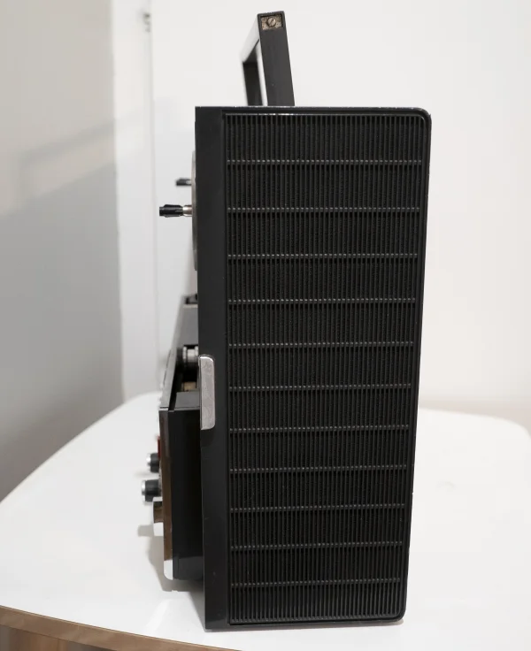 Revox A77 - 2-sp&aring;rs rullbandspelare i v&auml;ska med h&ouml;gtalare - Bild 4 av 7