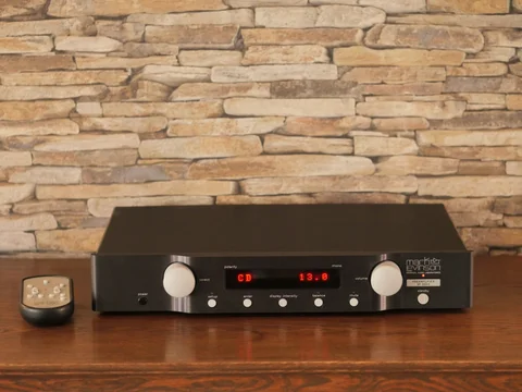 Mark Levinson Nº326S – High-End-förförstärkare med inst...