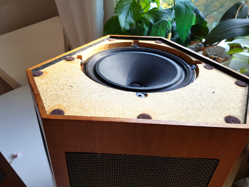 Hexagon 2 - Rundstrålande Högtalare - Bild 5 av 12