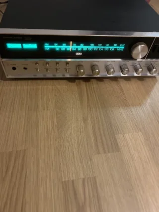 Harman/kardon 930 twin powered 