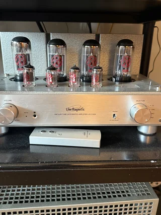 Line Magnetic LM 216