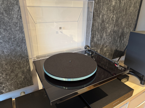 Rega Planar 3 med Exakt pickup