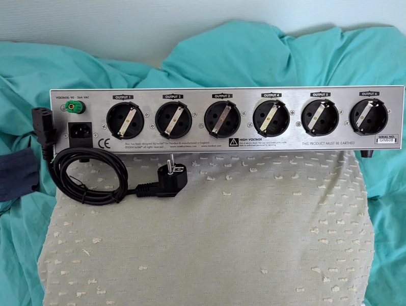 Power-Distributor Nordost Thor Designad av IsoTek  - Bild 2 av 5