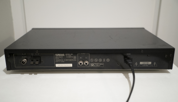 Yamaha TX-540 AM/FM Stereo Tuner (1990-91)