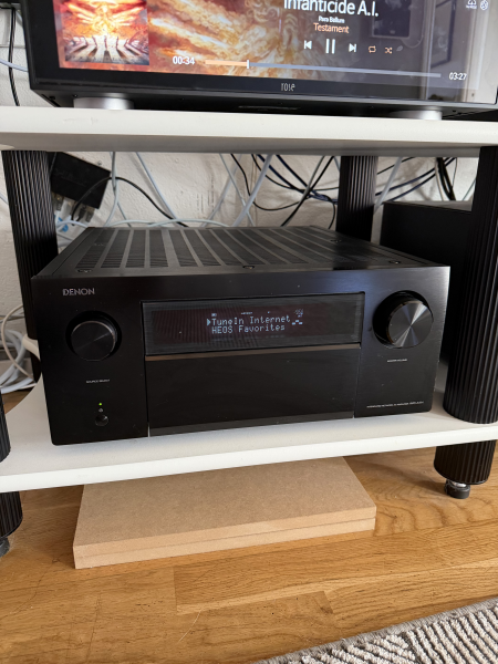 Denon AVC-A1H – Dirac Live & Bass M multi-sub Denon AVC-A1H – Dirac Live & Bass M multi-sub - Bild 3 av 3