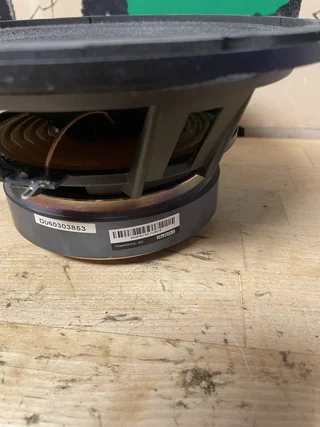 The box 108 080LB050-U midbas