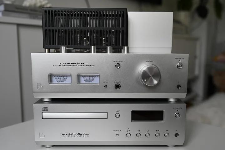 Luxman SQ-N150 & D-N150 Luxman SQ-N150 & D-N150 - Bild 1 av 2